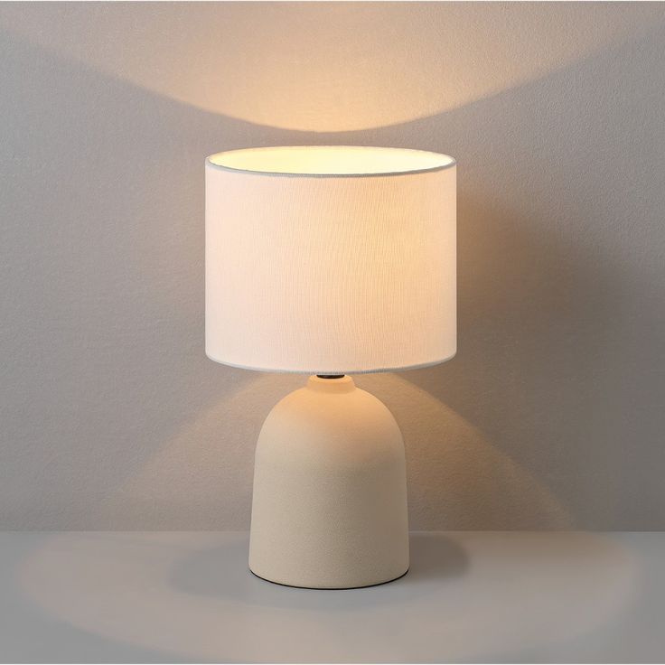 desk lamp