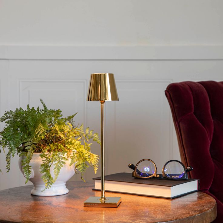 reading lamp