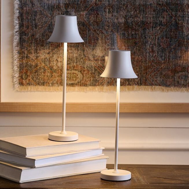 desk lamp