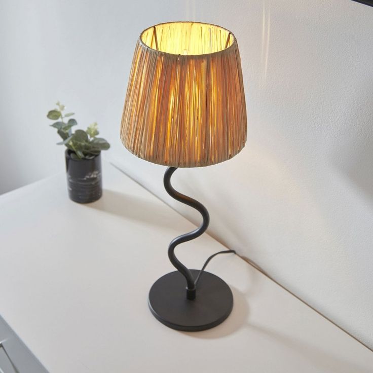 desk lamp