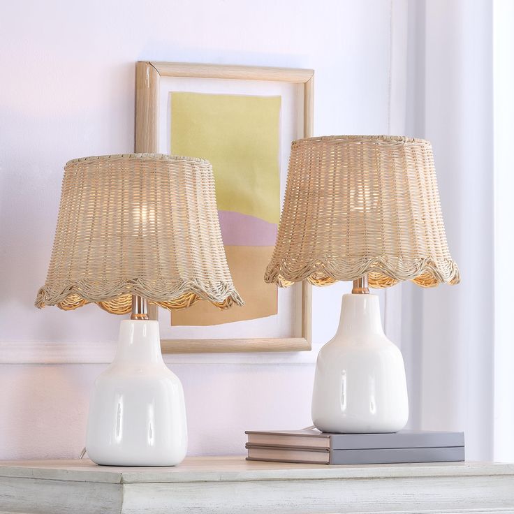 Coastal Table Lamp: Elevate Your Stylish Spaces
