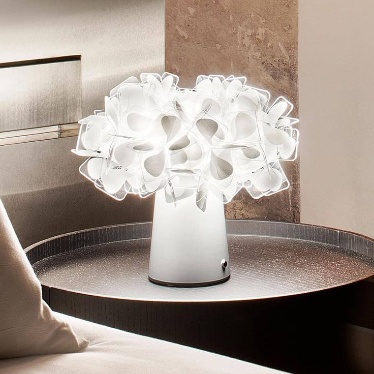 desk lamp