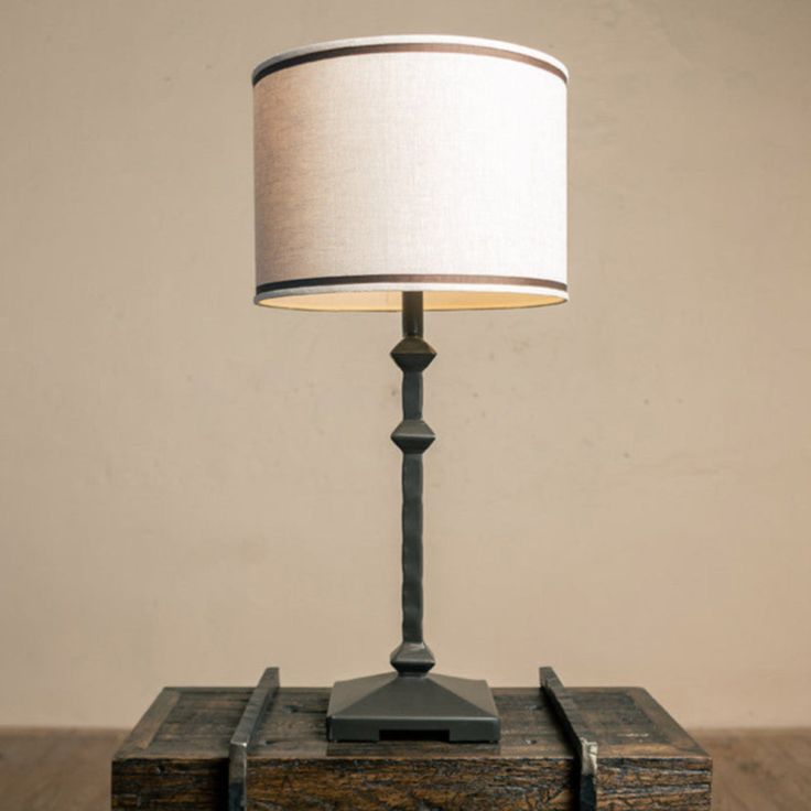 Wriggle Table Lamp
