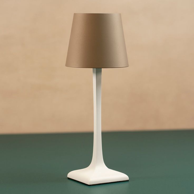 Cordless Lamp